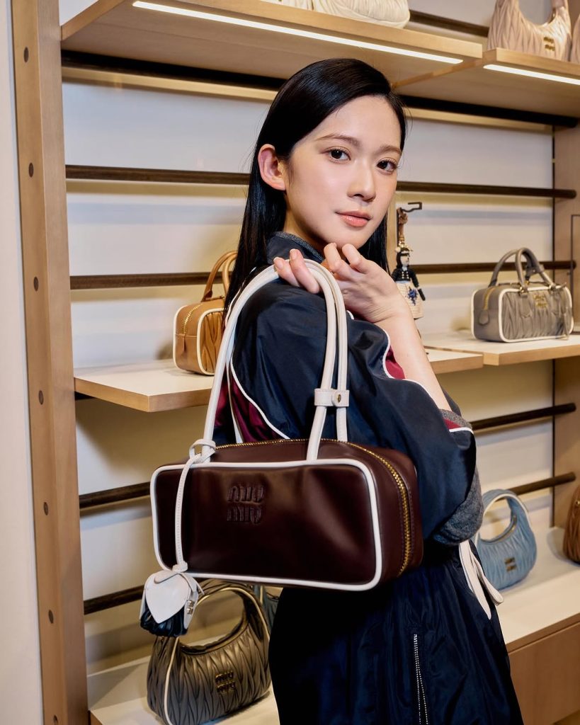 From Music to High Fashion: Cloud Wan’s Stylish Luxury Brand Moments From Music to High Fashion: Cloud Wan’s Stylish Luxury Brand Moments Vanity Teen 虚荣青年 Lifestyle & new faces magazine