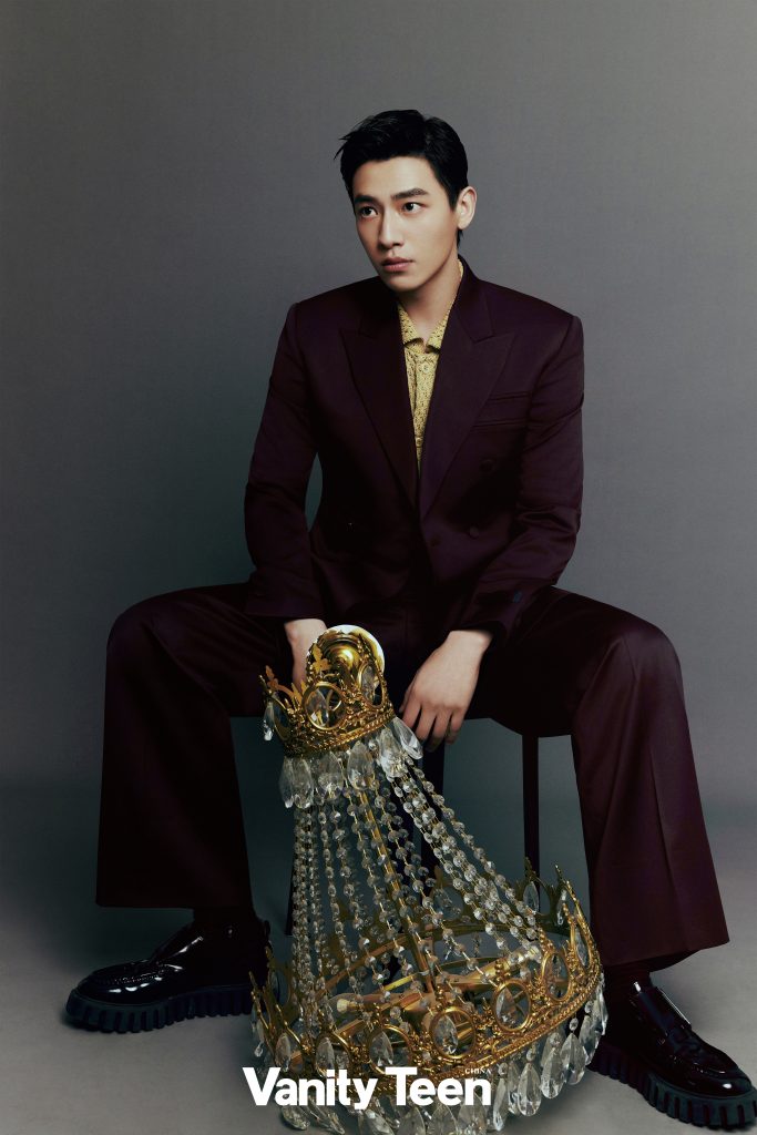 Cover Xin Yunlay Cover Xin Yunlay Vanity Teen 虚荣青年 Lifestyle & new faces magazine