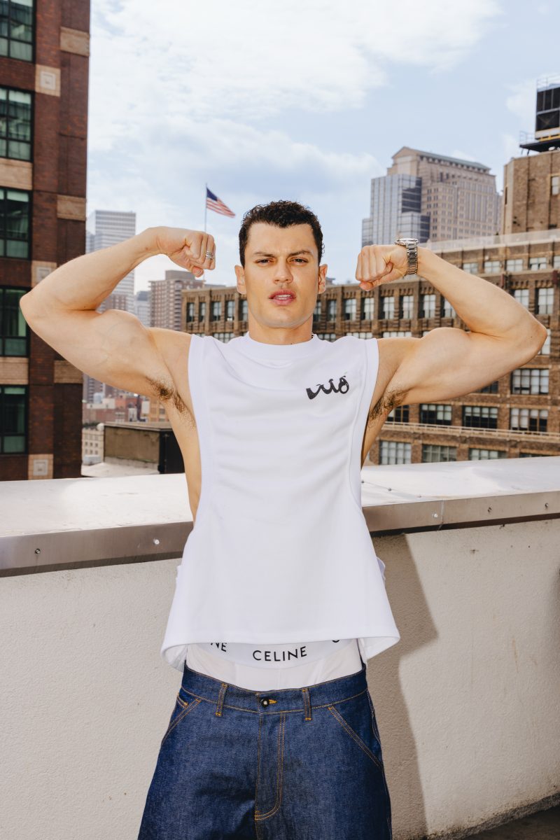 NEW YORK VISUAL DIARY NEW YORK VISUAL DIARY Vanity Teen 虚荣青年 Lifestyle & new faces magazine