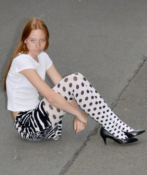 Retro or Trendy? How Polka Dots Are Making a Bold Comeback in 2025 Vanity Teen 虚荣青年 Lifestyle & new faces magazine Retro or Trendy? How Polka Dots Are Making a Bold Comeback in 2025 Retro or Trendy? How Polka Dots Are Making a Bold Comeback in 2025 Vanity Teen 虚荣青年 Lifestyle & new faces magazine