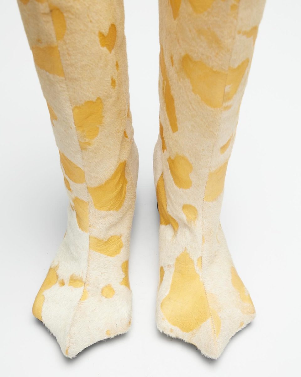 ON OUR RADAR: BHIVE - Footwear that stands on its own terms Vanity Teen 虚荣青年 Lifestyle & new faces magazine ON OUR RADAR: BHIVE - Footwear that stands on its own terms ON OUR RADAR: BHIVE - Footwear that stands on its own terms Vanity Teen 虚荣青年 Lifestyle & new faces magazine