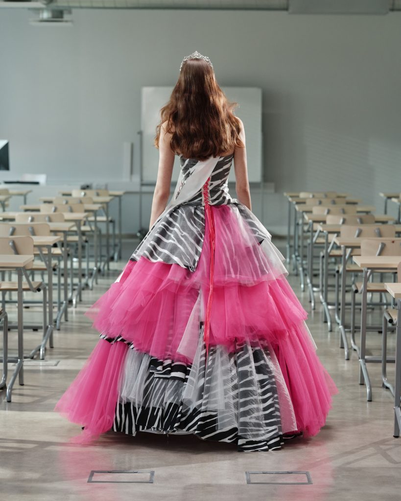 RACER WORLDWIDE “SPRING BREAK” COLLECTION RACER WORLDWIDE “SPRING BREAK” COLLECTION Vanity Teen 虚荣青年 Lifestyle & new faces magazine