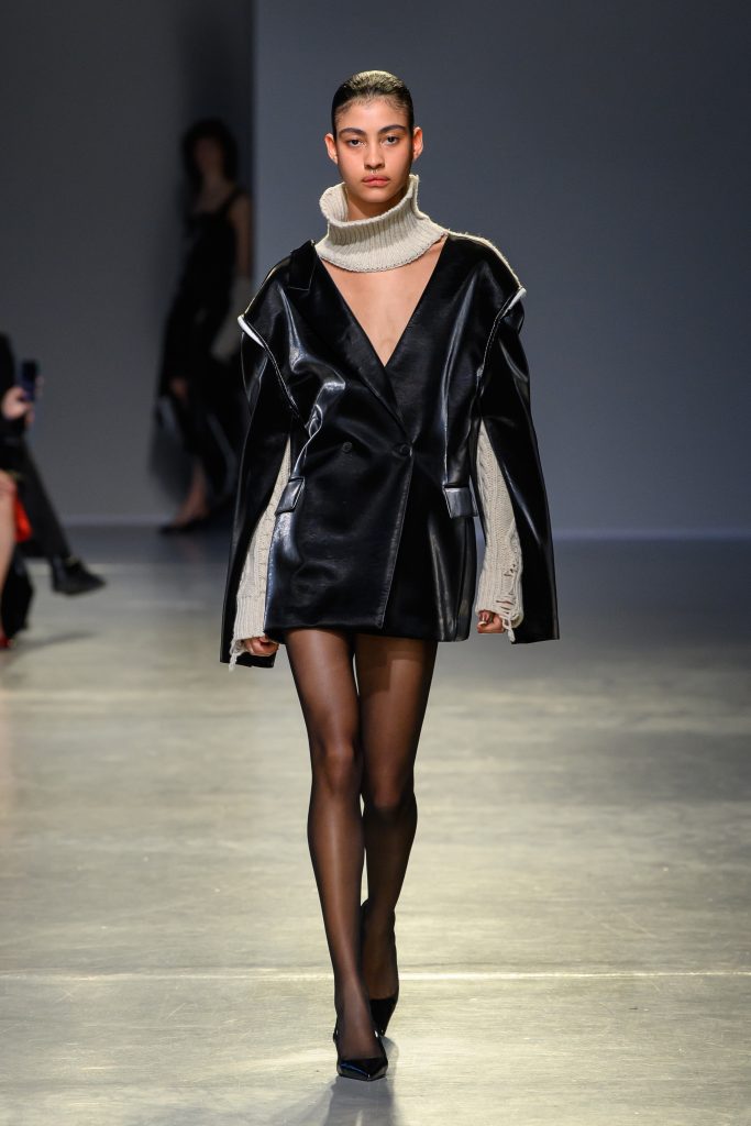 Fusion of K-Fashion and K-Art in Paris at PFW - KOCCA hosts concept Korea FW25 Vanity Teen 虚荣青年 Lifestyle & new faces magazine Fusion of K-Fashion and K-Art in Paris at PFW - KOCCA hosts concept Korea FW25 Fusion of K-Fashion and K-Art in Paris at PFW - KOCCA hosts concept Korea FW25 Vanity Teen 虚荣青年 Lifestyle & new faces magazine