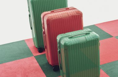 RIMOWA INTRODUCES TWO NEW SEASONAL HUES TO ACCOMPANY GRAND VOYAGES RIMOWA INTRODUCES TWO NEW SEASONAL HUES TO ACCOMPANY GRAND VOYAGES Vanity Teen 虚荣青年 Lifestyle & new faces magazine