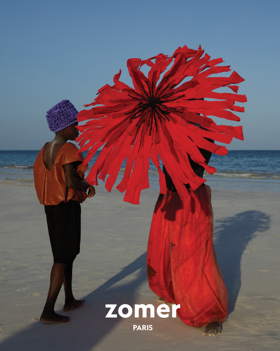 zomer Unveils SS25 Campaign "Children of the Sky" shot by Viviane Sassen zomer Unveils SS25 Campaign "Children of the Sky" shot by Viviane Sassen Vanity Teen 虚荣青年 Lifestyle & new faces magazine