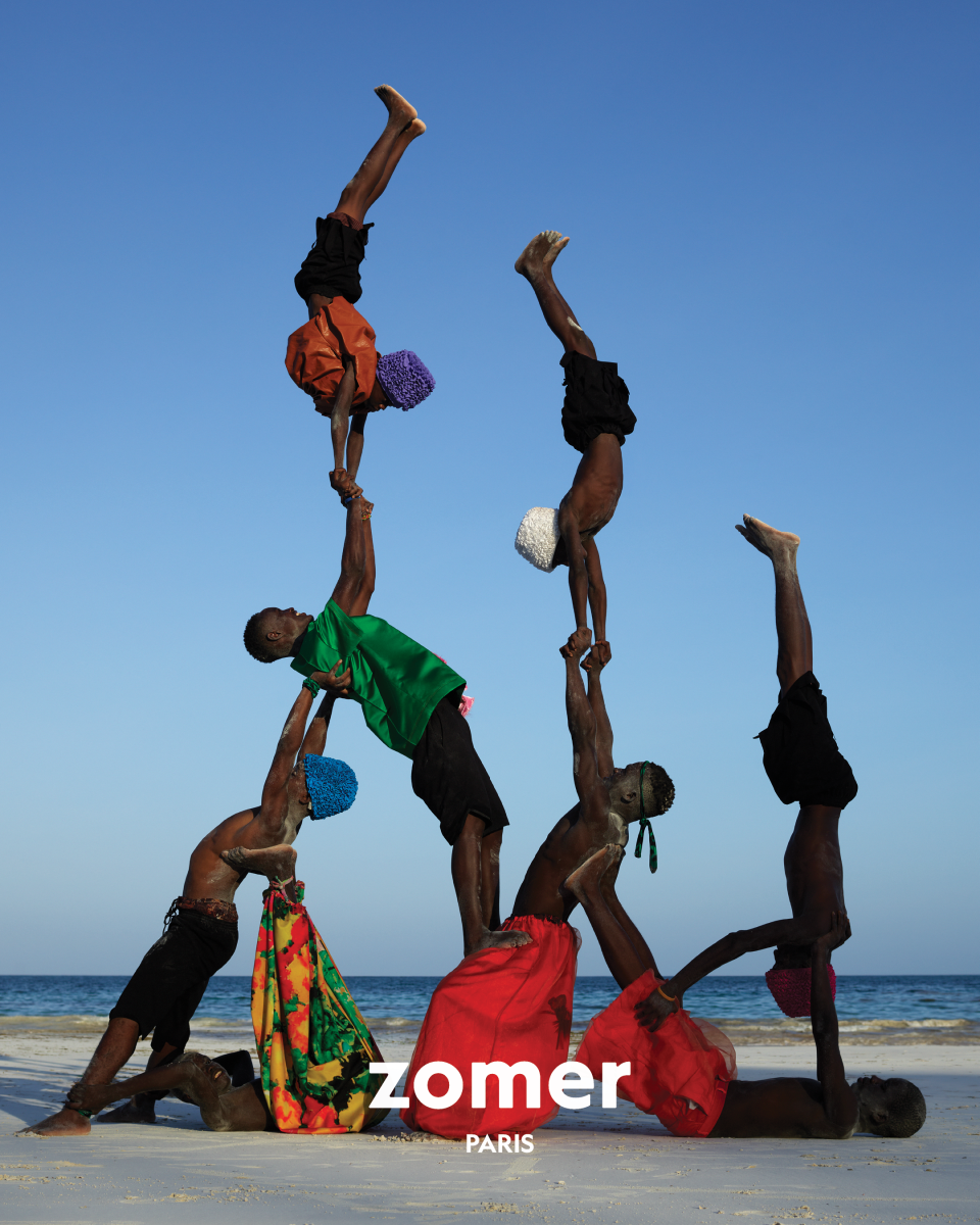 zomer Unveils SS25 Campaign "Children of the Sky" shot by Viviane Sassen zomer Unveils SS25 Campaign "Children of the Sky" shot by Viviane Sassen Vanity Teen 虚荣青年 Lifestyle & new faces magazine