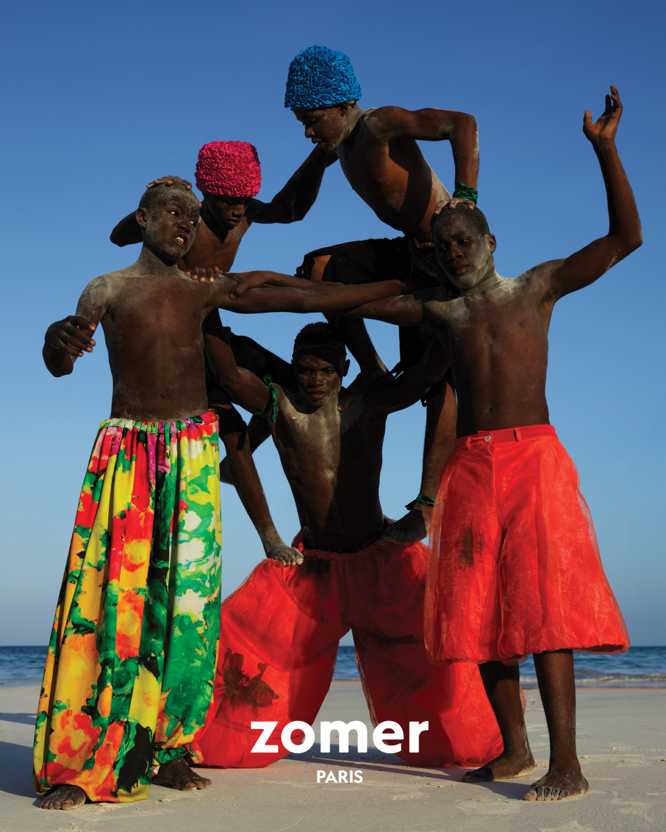 zomer Unveils SS25 Campaign "Children of the Sky" shot by Viviane Sassen zomer Unveils SS25 Campaign "Children of the Sky" shot by Viviane Sassen Vanity Teen 虚荣青年 Lifestyle & new faces magazine