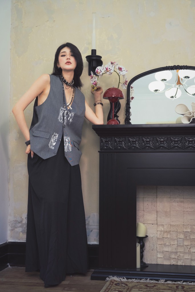 A DARK SECRET Unveils Spring/Summer 2025 Collection “Marriage” A DARK SECRET Unveils Spring/Summer 2025 Collection “Marriage” Vanity Teen 虚荣青年 Lifestyle & new faces magazine