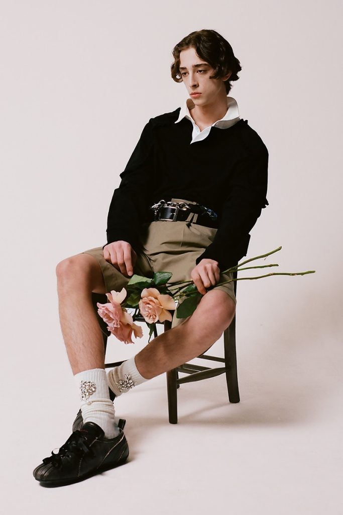 Simone Rocha Blends Whimsy and Romance in Latest Menswear Lookbook Simone Rocha Blends Whimsy and Romance in Latest Menswear Lookbook Vanity Teen 虚荣青年 Lifestyle & new faces magazine
