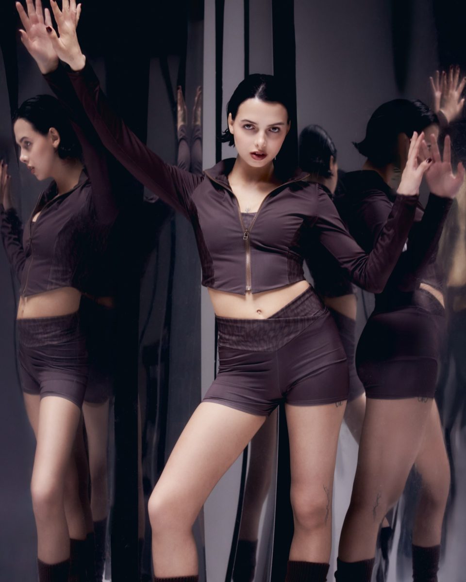 ON OUR RADAR: Dance and activewear brand Ekcentrik, inspired by nightlife, dance and underground scenes ON OUR RADAR: Dance and activewear brand Ekcentrik, inspired by nightlife, dance and underground scenes Vanity Teen 虚荣青年 Lifestyle & new faces magazine