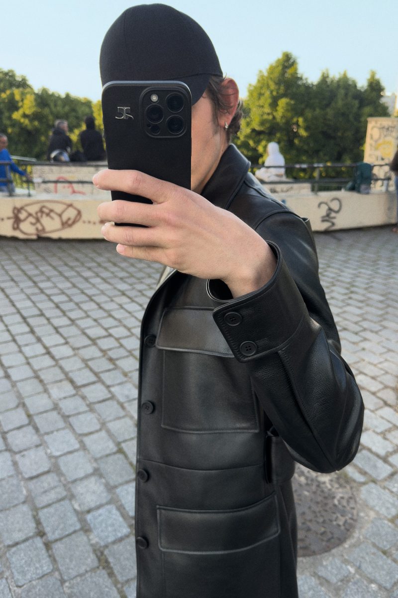 Courrèges SS26 Men's Collection and Women's Pre-Collection - Mirrors of Paris Courrèges SS26 Men's Collection and Women's Pre-Collection - Mirrors of Paris Vanity Teen 虚荣青年 Lifestyle & new faces magazine