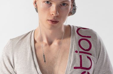 Racer Worldwide presents RacerPods Necklace Racer Worldwide presents RacerPods Necklace Vanity Teen 虚荣青年 Lifestyle & new faces magazine