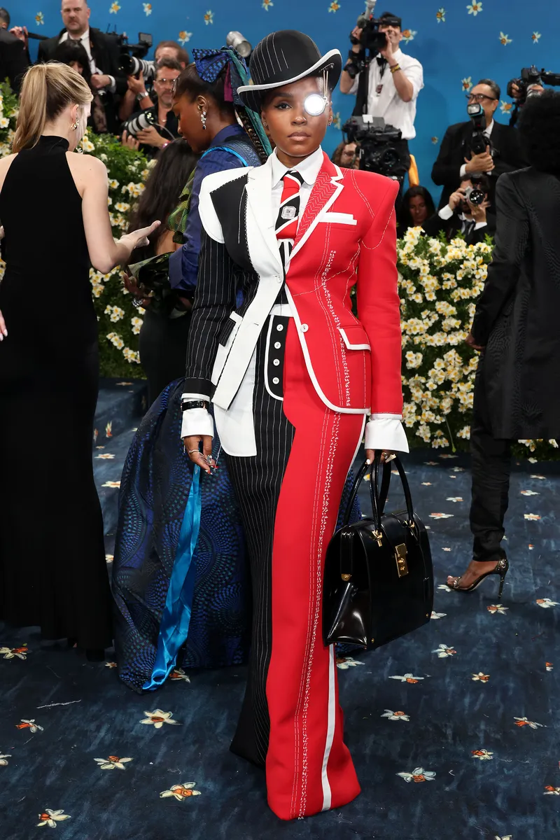 MET Gala 2025 - Who paid the best tribute to the theme “Superfine: Tailoring Black Style”? MET Gala 2025 - Who paid the best tribute to the theme “Superfine: Tailoring Black Style”? Vanity Teen 虚荣青年 Lifestyle & new faces magazine