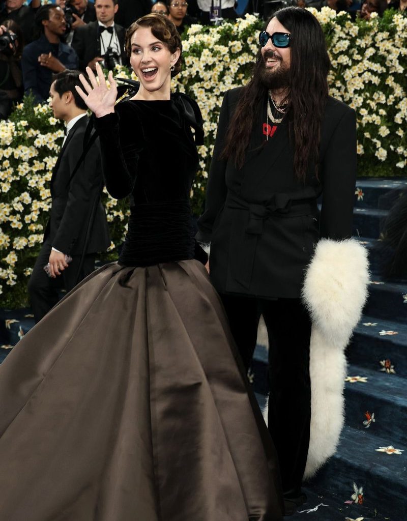 MET Gala 2025 - Who paid the best tribute to the theme “Superfine: Tailoring Black Style”? MET Gala 2025 - Who paid the best tribute to the theme “Superfine: Tailoring Black Style”? Vanity Teen 虚荣青年 Lifestyle & new faces magazine