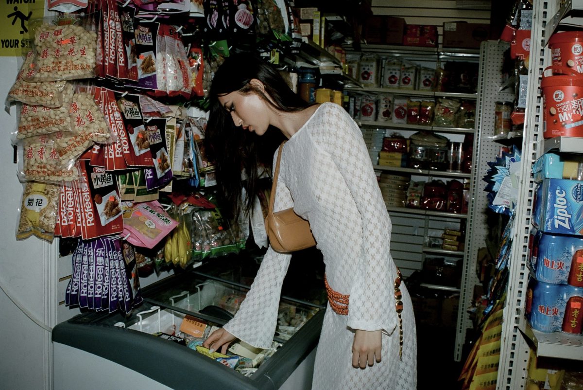 "She Wears Black, Speaks Three Languages, and Always Has a Story to Tell” - Inside Amoy New York’s Quiet Revolution "She Wears Black, Speaks Three Languages, and Always Has a Story to Tell” - Inside Amoy New York’s Quiet Revolution Vanity Teen 虚荣青年 Lifestyle & new faces magazine