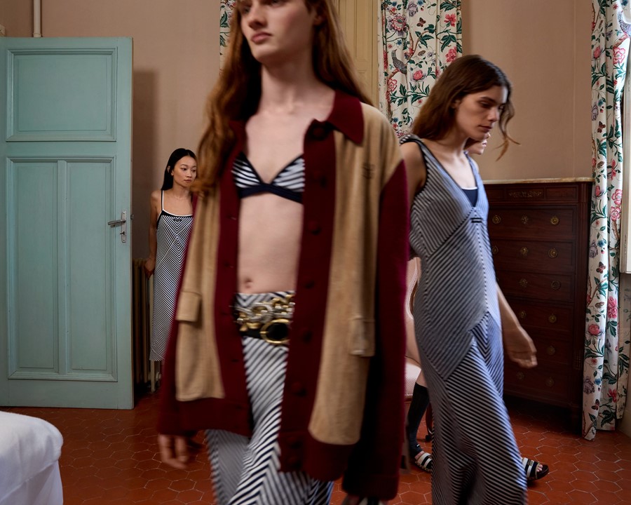 Miu Miu Upcycled by Catherine Martin Miu Miu Upcycled by Catherine Martin Vanity Teen 虚荣青年 Lifestyle & new faces magazine