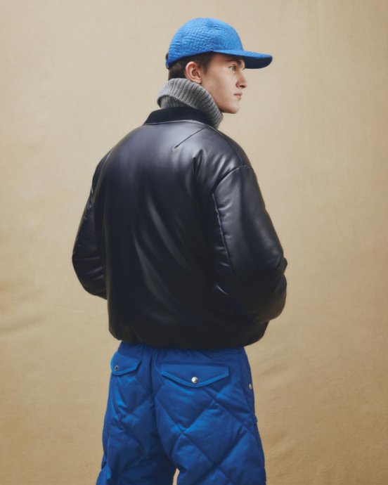 Tatras FW25 Collection - Bridging genders, curved volumes and plays of proportion abound Tatras FW25 Collection - Bridging genders, curved volumes and plays of proportion abound Vanity Teen 虚荣青年 Lifestyle & new faces magazine