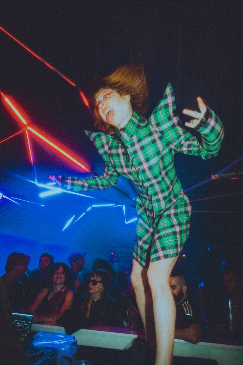 Solène Lescouët hosted her very first music event in Paris in collaboration with the club Badaboum Solène Lescouët hosted her very first music event in Paris in collaboration with the club Badaboum Vanity Teen 虚荣青年 Lifestyle & new faces magazine