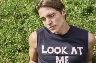 J O N A T H A N J O N A T H A N Vanity Teen 虚荣青年 Lifestyle & new faces magazine