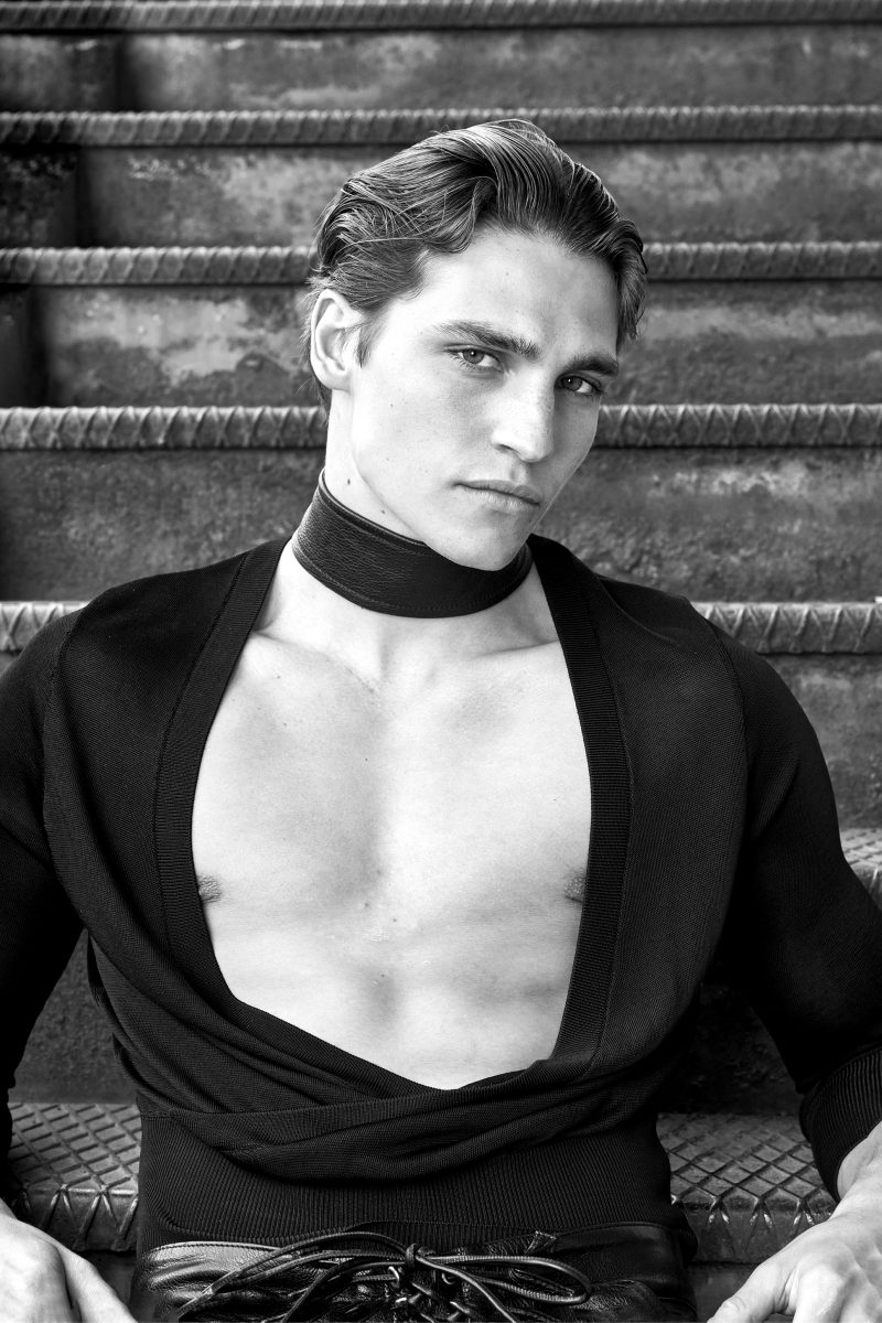 J O N A T H A N J O N A T H A N Vanity Teen 虚荣青年 Lifestyle & new faces magazine