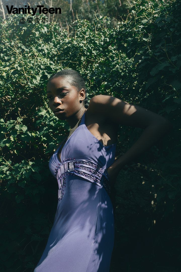 "The Fall": A Visual Descent into Power, Myth, and the Unseen "The Fall": A Visual Descent into Power, Myth, and the Unseen Vanity Teen 虚荣青年 Lifestyle & new faces magazine