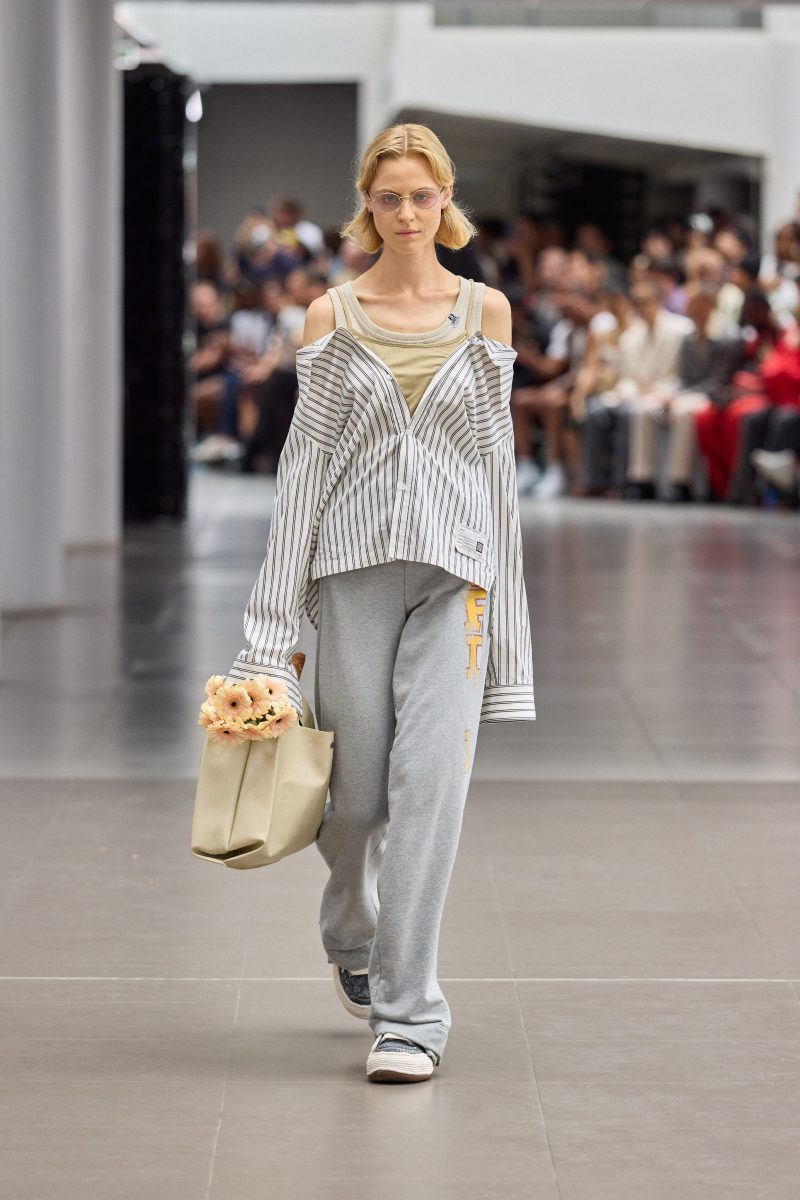 Maison MIHARA YASUHIRO SS26 Collection - ‘Ordinary People’ Maison MIHARA YASUHIRO SS26 Collection - ‘Ordinary People’ Vanity Teen 虚荣青年 Lifestyle & new faces magazine