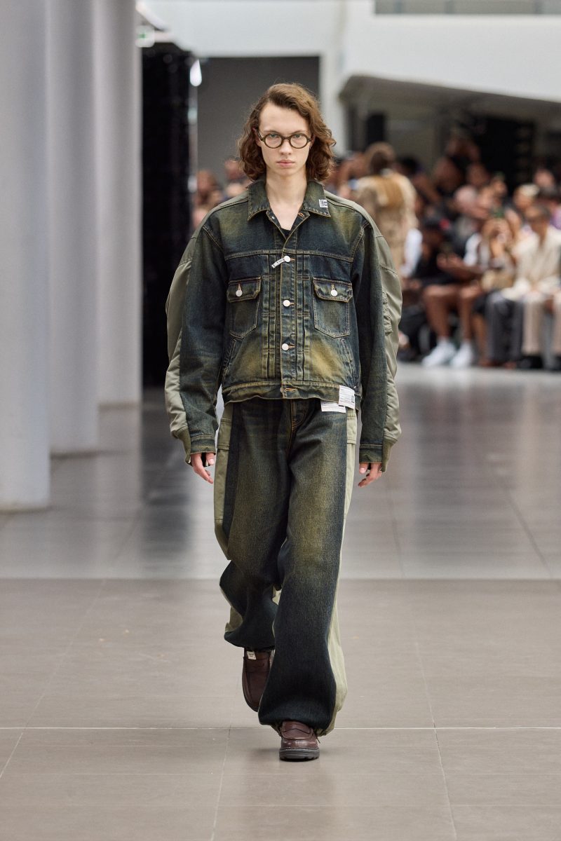 Maison MIHARA YASUHIRO SS26 Collection - ‘Ordinary People’ Maison MIHARA YASUHIRO SS26 Collection - ‘Ordinary People’ Vanity Teen 虚荣青年 Lifestyle & new faces magazine