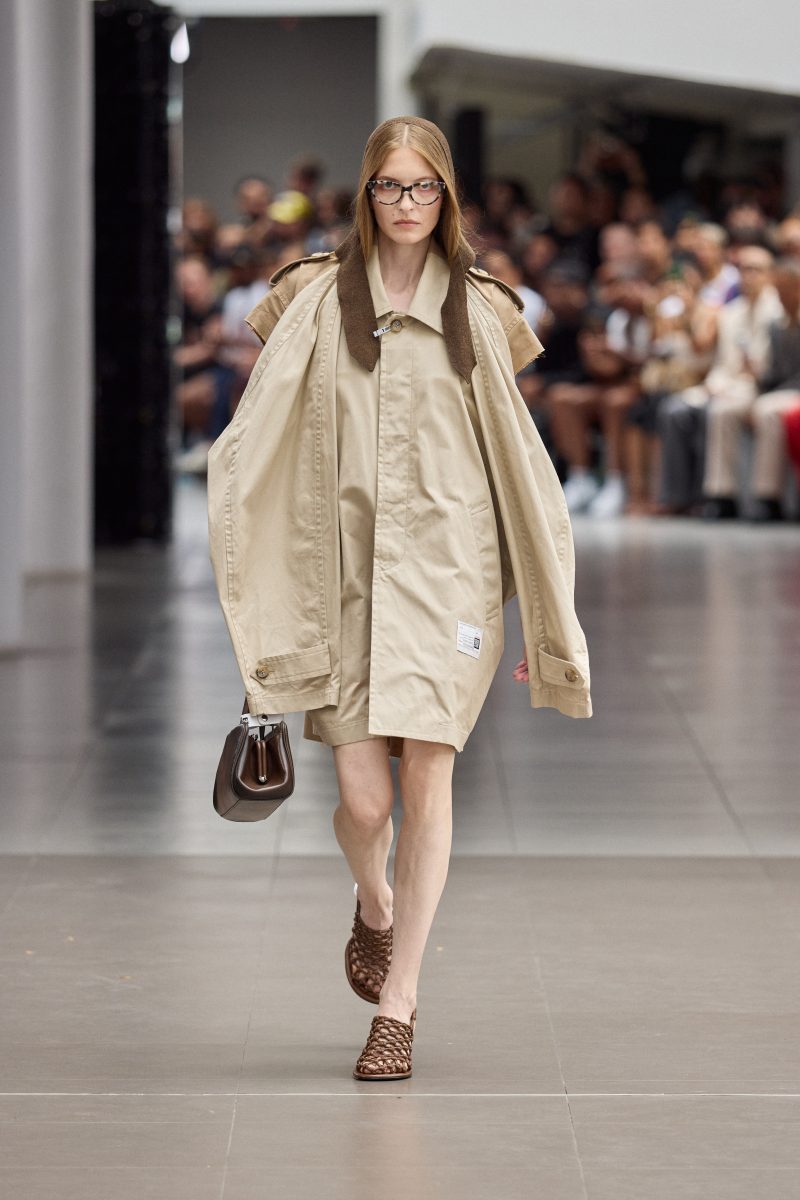 Maison MIHARA YASUHIRO SS26 Collection - ‘Ordinary People’ Maison MIHARA YASUHIRO SS26 Collection - ‘Ordinary People’ Vanity Teen 虚荣青年 Lifestyle & new faces magazine