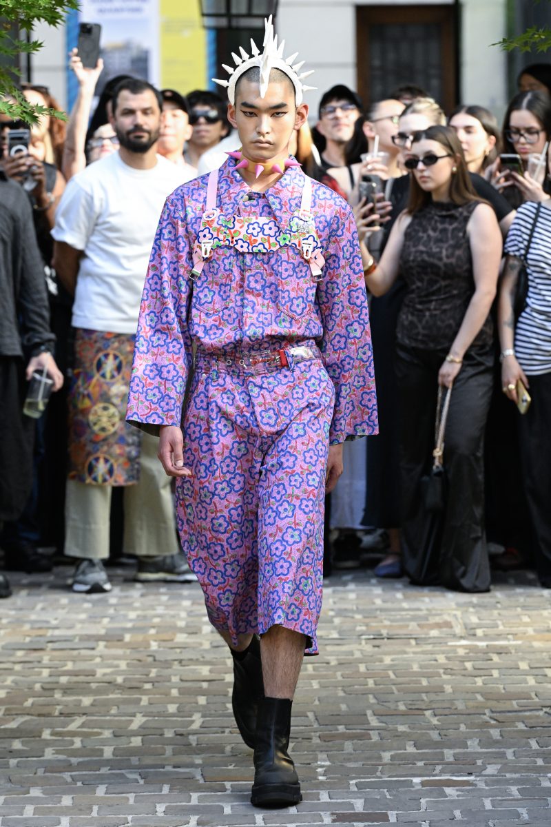 KIDILL presents its SS26 collection "SPIRITUAL BLOOM" KIDILL presents its SS26 collection "SPIRITUAL BLOOM" Vanity Teen 虚荣青年 Lifestyle & new faces magazine