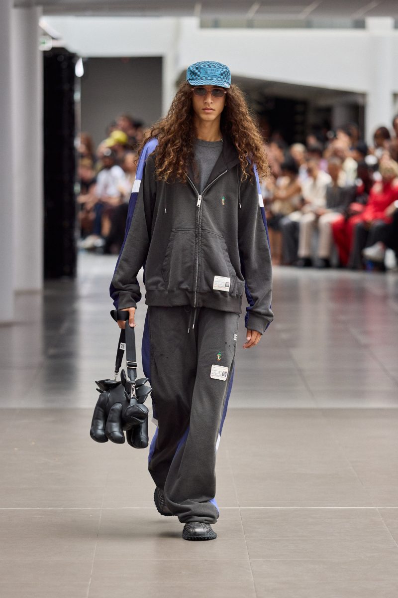 Maison MIHARA YASUHIRO SS26 Collection - ‘Ordinary People’ Maison MIHARA YASUHIRO SS26 Collection - ‘Ordinary People’ Vanity Teen 虚荣青年 Lifestyle & new faces magazine