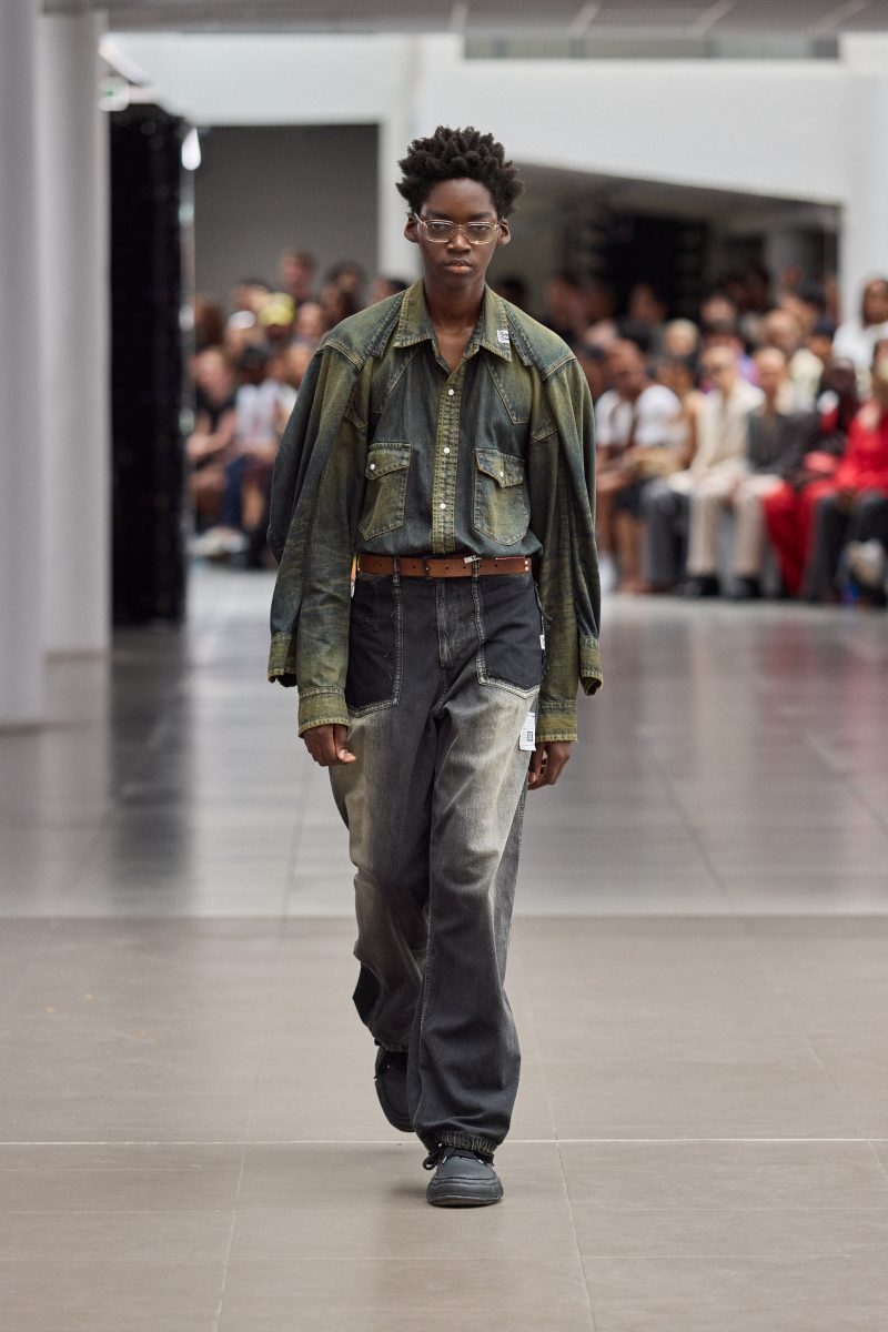 Maison MIHARA YASUHIRO SS26 Collection - 'Ordinary People' Vanity