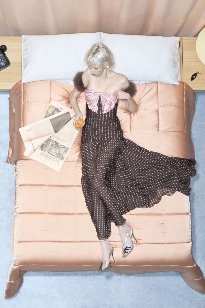 VALENTINO UNVEILS ITS SPRING 2026 COLLECTION VALENTINO UNVEILS ITS SPRING 2026 COLLECTION Vanity Teen 虚荣青年 Lifestyle & new faces magazine