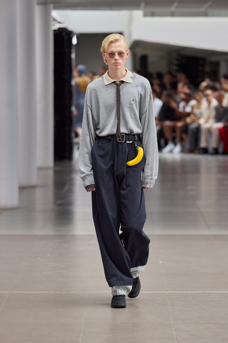 Maison MIHARA YASUHIRO SS26 Collection - ‘Ordinary People’ Maison MIHARA YASUHIRO SS26 Collection - ‘Ordinary People’ Vanity Teen 虚荣青年 Lifestyle & new faces magazine