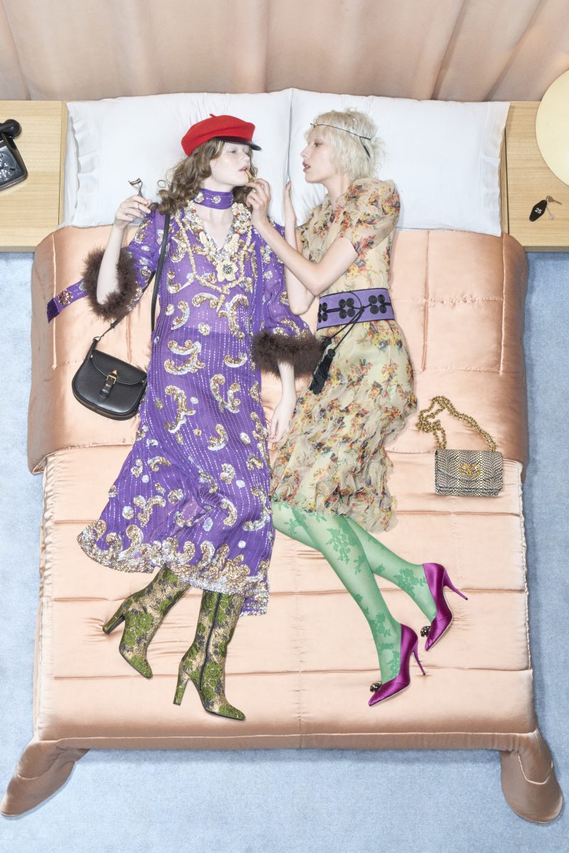 VALENTINO UNVEILS ITS SPRING 2026 COLLECTION VALENTINO UNVEILS ITS SPRING 2026 COLLECTION Vanity Teen 虚荣青年 Lifestyle & new faces magazine