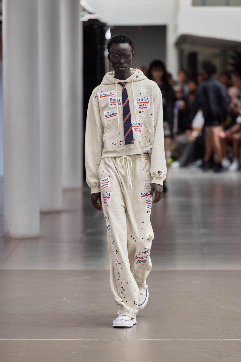 Maison MIHARA YASUHIRO SS26 Collection - ‘Ordinary People’ Maison MIHARA YASUHIRO SS26 Collection - ‘Ordinary People’ Vanity Teen 虚荣青年 Lifestyle & new faces magazine