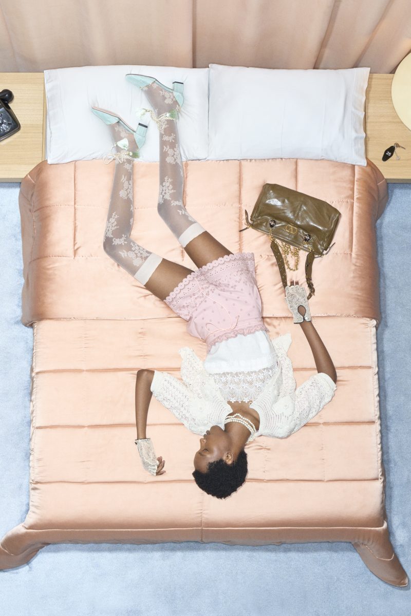 VALENTINO UNVEILS ITS SPRING 2026 COLLECTION VALENTINO UNVEILS ITS SPRING 2026 COLLECTION Vanity Teen 虚荣青年 Lifestyle & new faces magazine