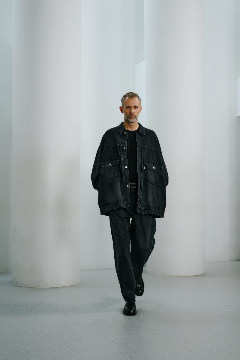 Letting the Fabric Speak - A conversation with Takayuki Minami of Graphpaper Vanity Teen 虚荣青年 Lifestyle & new faces magazine Letting the Fabric Speak - A conversation with Takayuki Minami of Graphpaper Letting the Fabric Speak - A conversation with Takayuki Minami of Graphpaper Vanity Teen 虚荣青年 Lifestyle & new faces magazine