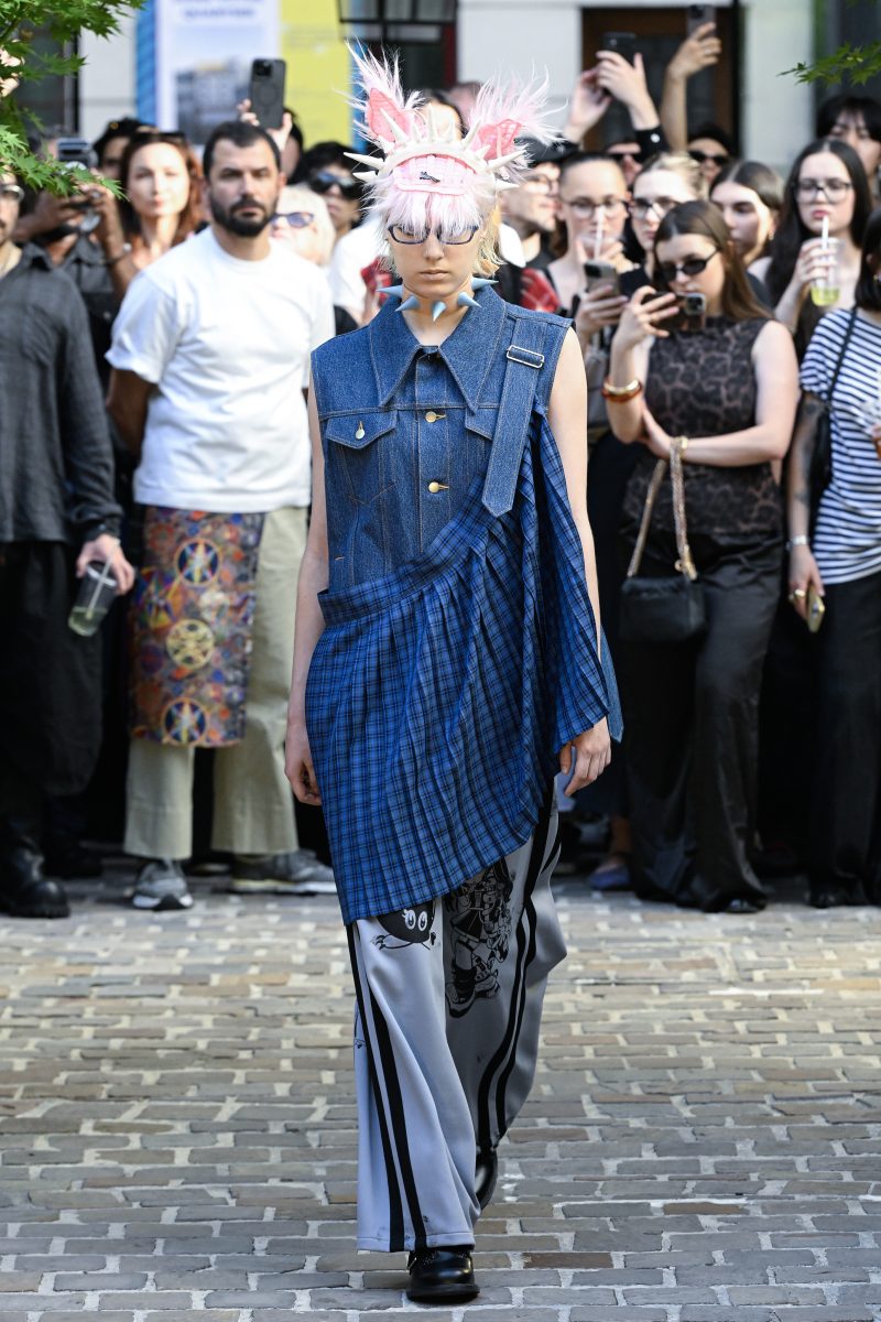 KIDILL presents its SS26 collection "SPIRITUAL BLOOM" KIDILL presents its SS26 collection "SPIRITUAL BLOOM" Vanity Teen 虚荣青年 Lifestyle & new faces magazine