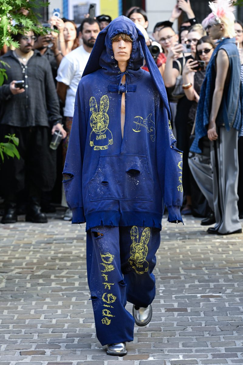 KIDILL presents its SS26 collection "SPIRITUAL BLOOM" KIDILL presents its SS26 collection "SPIRITUAL BLOOM" Vanity Teen 虚荣青年 Lifestyle & new faces magazine