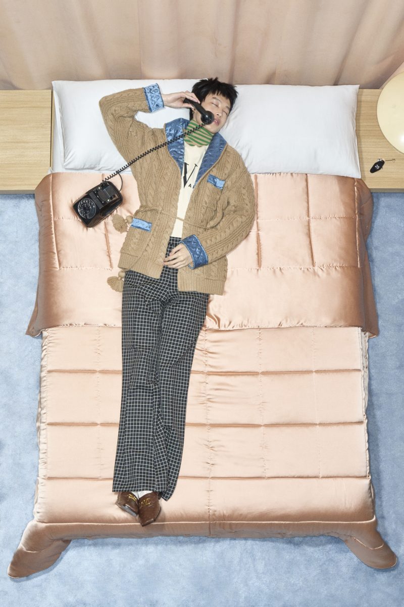 VALENTINO UNVEILS ITS SPRING 2026 COLLECTION VALENTINO UNVEILS ITS SPRING 2026 COLLECTION Vanity Teen 虚荣青年 Lifestyle & new faces magazine