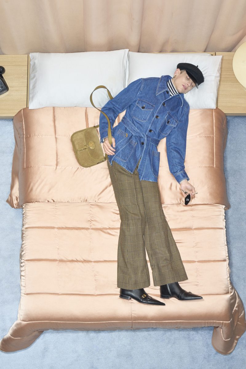 VALENTINO UNVEILS ITS SPRING 2026 COLLECTION VALENTINO UNVEILS ITS SPRING 2026 COLLECTION Vanity Teen 虚荣青年 Lifestyle & new faces magazine