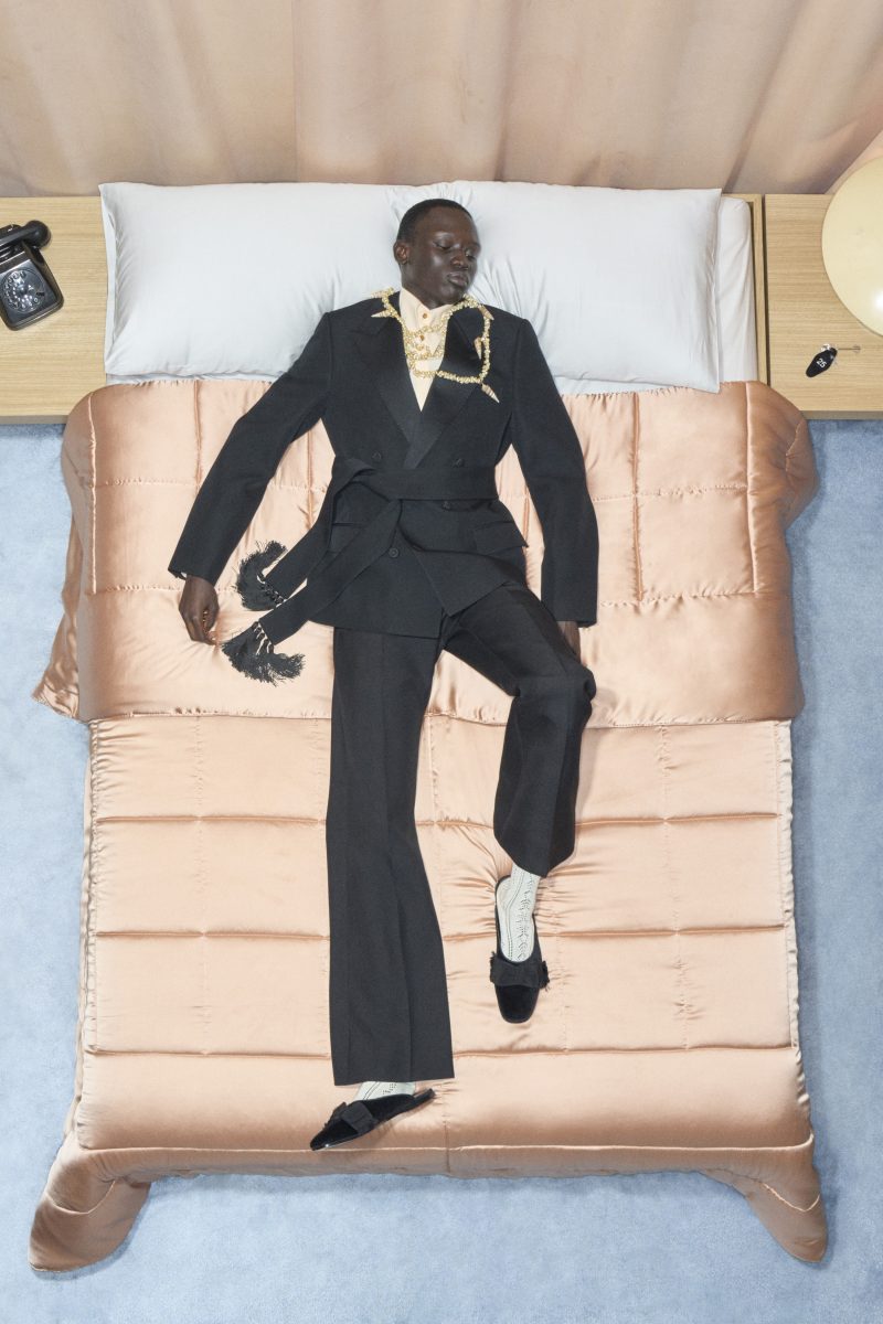 VALENTINO UNVEILS ITS SPRING 2026 COLLECTION VALENTINO UNVEILS ITS SPRING 2026 COLLECTION Vanity Teen 虚荣青年 Lifestyle & new faces magazine