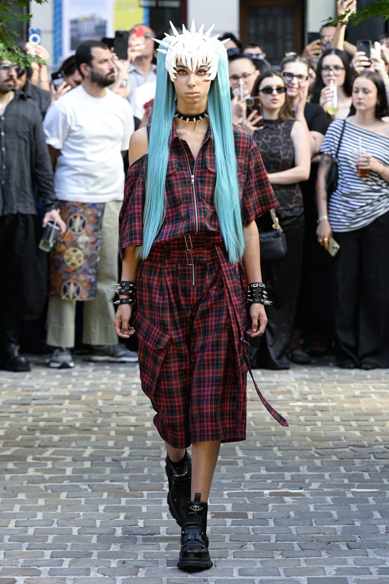 KIDILL presents its SS26 collection "SPIRITUAL BLOOM" KIDILL presents its SS26 collection "SPIRITUAL BLOOM" Vanity Teen 虚荣青年 Lifestyle & new faces magazine