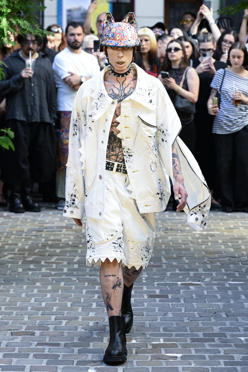 KIDILL presents its SS26 collection "SPIRITUAL BLOOM" KIDILL presents its SS26 collection "SPIRITUAL BLOOM" Vanity Teen 虚荣青年 Lifestyle & new faces magazine