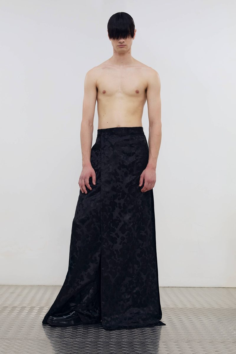 LGN Louis Gabriel Nouchi SS26 Collection - ‘Do Androids Dream Of Wet Desires?’ LGN Louis Gabriel Nouchi SS26 Collection - ‘Do Androids Dream Of Wet Desires?’ Vanity Teen 虚荣青年 Lifestyle & new faces magazine