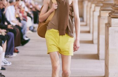 AURALEE SPRING SUMMER 2026 COLLECTION - Rich textures and airy lightness AURALEE SPRING SUMMER 2026 COLLECTION - Rich textures and airy lightness Vanity Teen 虚荣青年 Lifestyle & new faces magazine