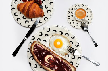 MARINE SERRE x GIEN UPCYCLED TABLEWEAR CAPSULE MARINE SERRE x GIEN UPCYCLED TABLEWEAR CAPSULE Vanity Teen 虚荣青年 Lifestyle & new faces magazine