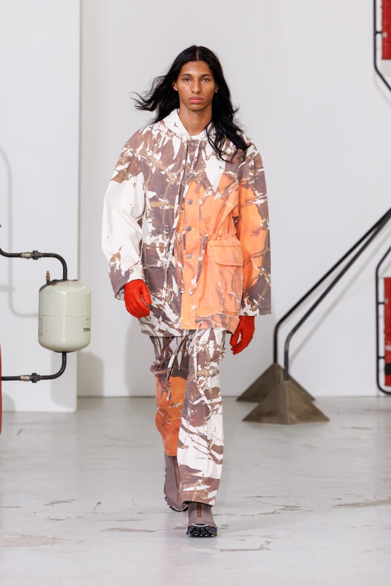 Études Studio SS26 - Surroundings: "Alternatives are Possible" Études Studio SS26 - Surroundings: "Alternatives are Possible" Vanity Teen 虚荣青年 Lifestyle & new faces magazine