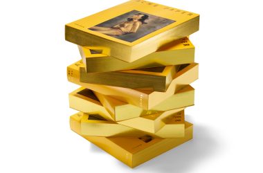 Acne Paper Issue 20: Golden Acne Paper Issue 20: Golden Vanity Teen 虚荣青年 Lifestyle & new faces magazine