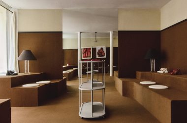 NODALETO PARIS POP UP NODALETO PARIS POP UP Vanity Teen 虚荣青年 Lifestyle & new faces magazine